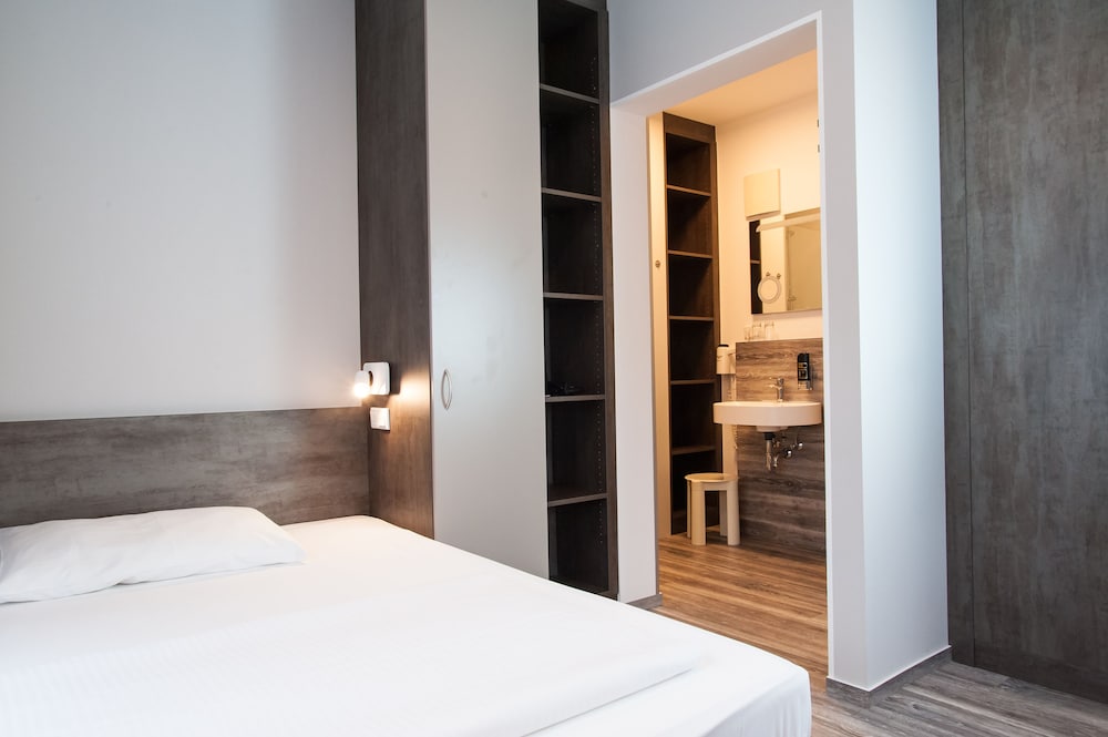 Amalienburg Boutique & Boarding Hotel 15/35