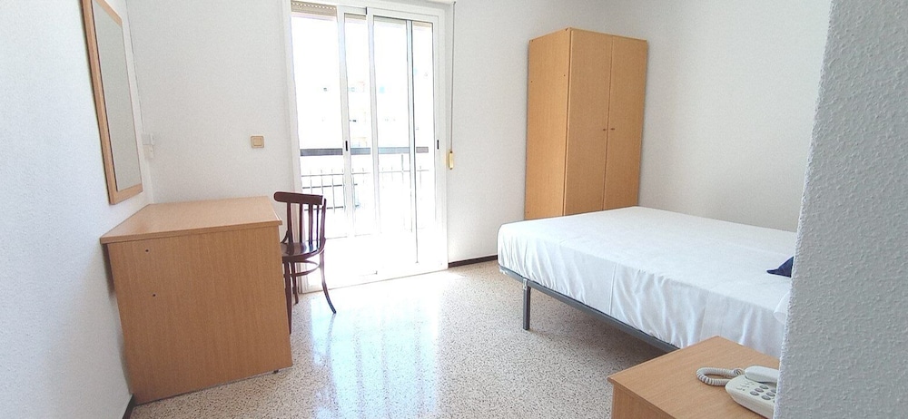 Hostal El Mercat 15/60