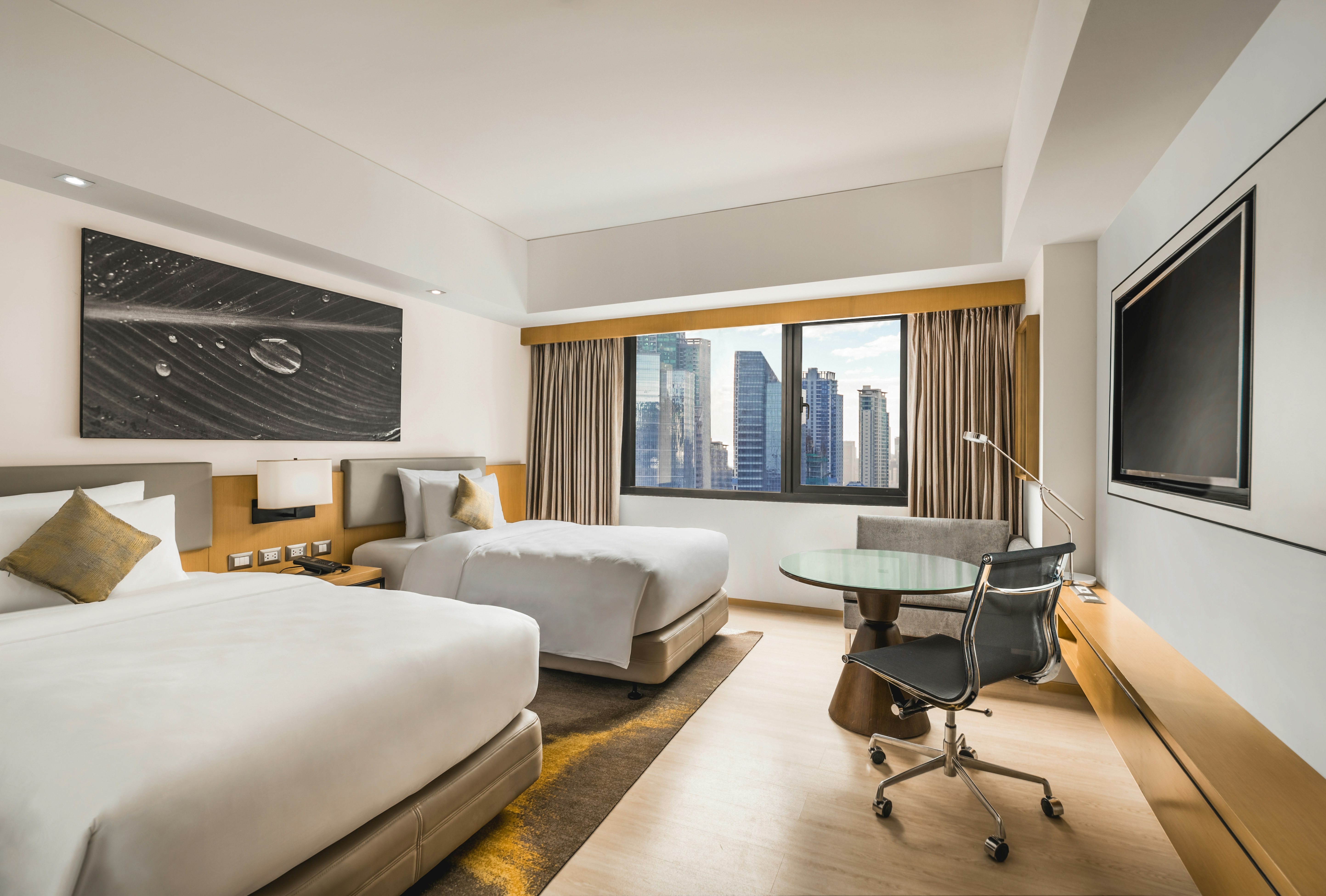 Seda Bonifacio Global City 9/48