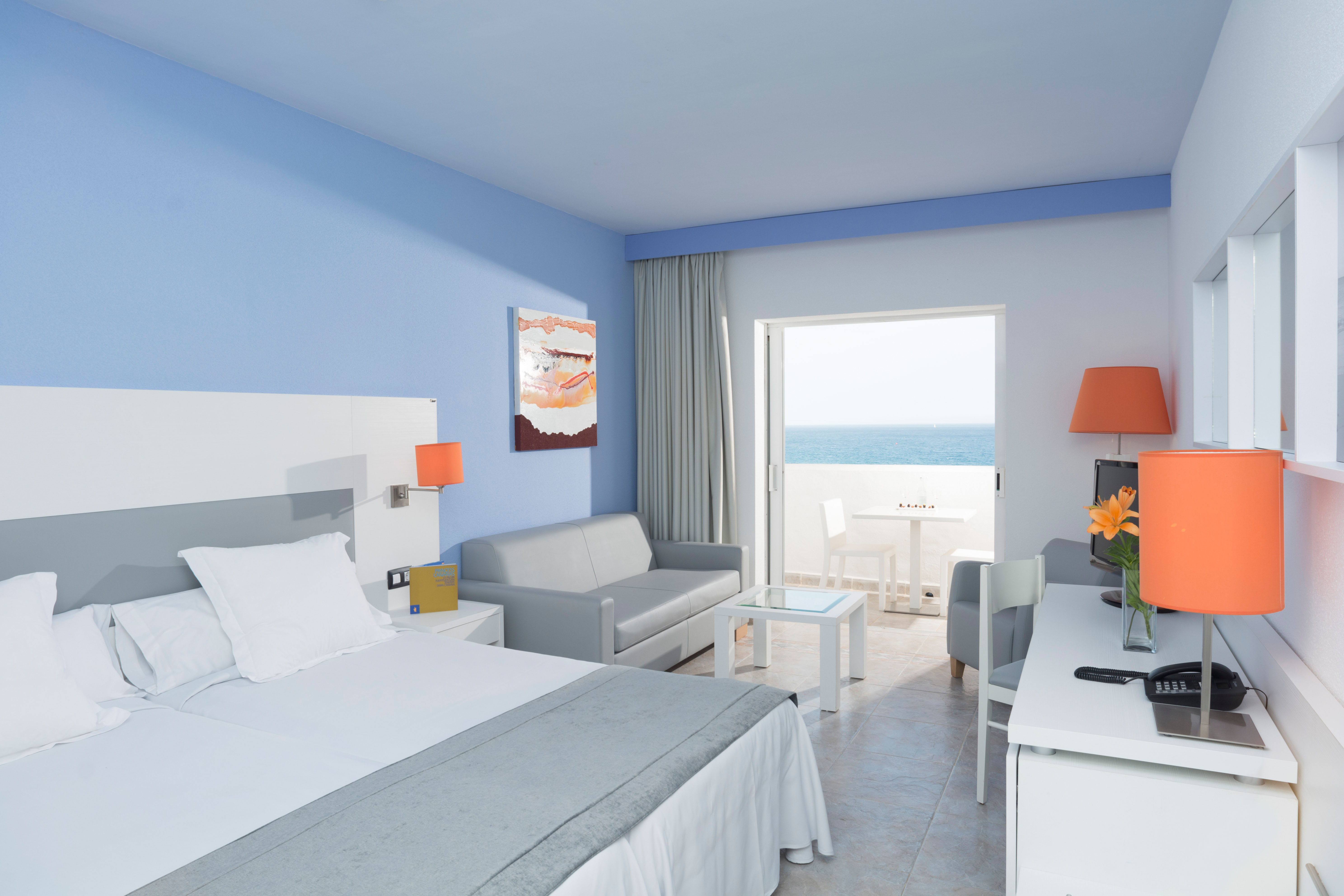 Ocean, Standard, Family Area