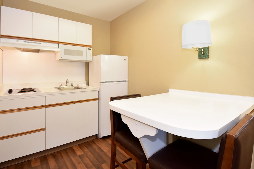 Extended Stay America Arlington 33/50