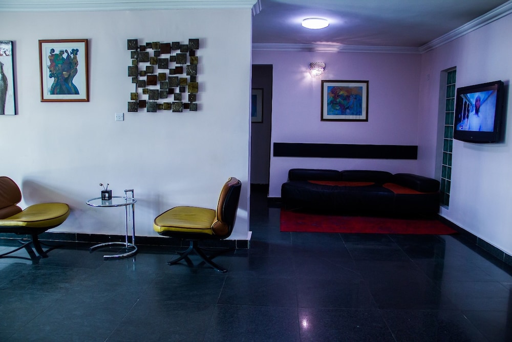 Island Heights Hotel 20/32