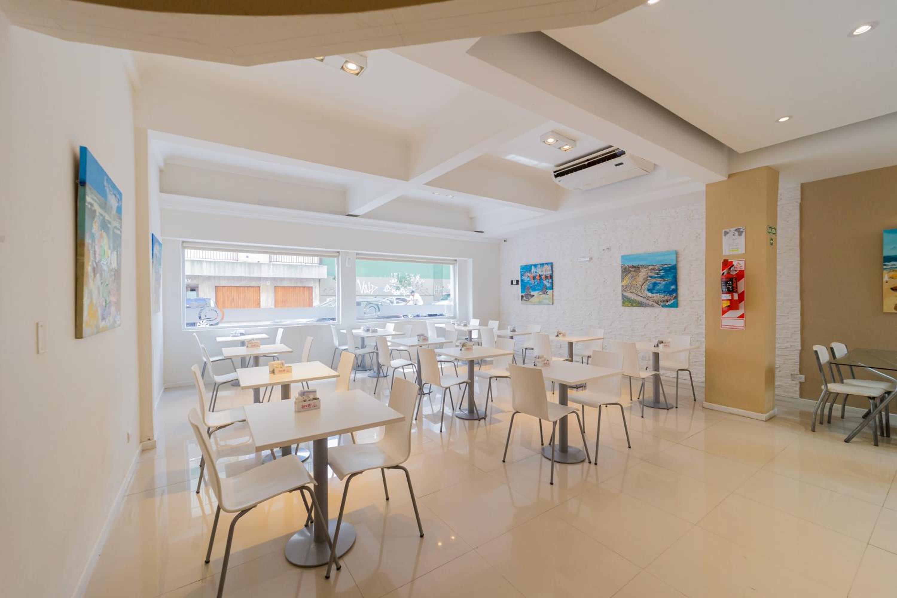 Acqua Hotel 30/34