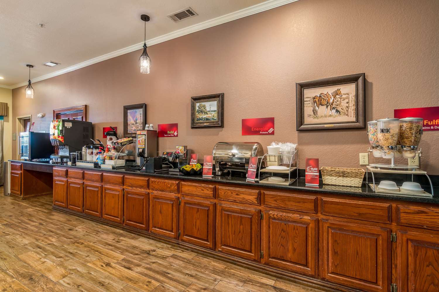 Best Western Plus Shamrock Inn and Suites 15/21