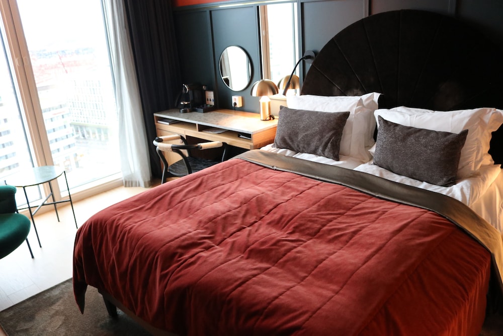 Elite Hotel Carolina Tower 25/62