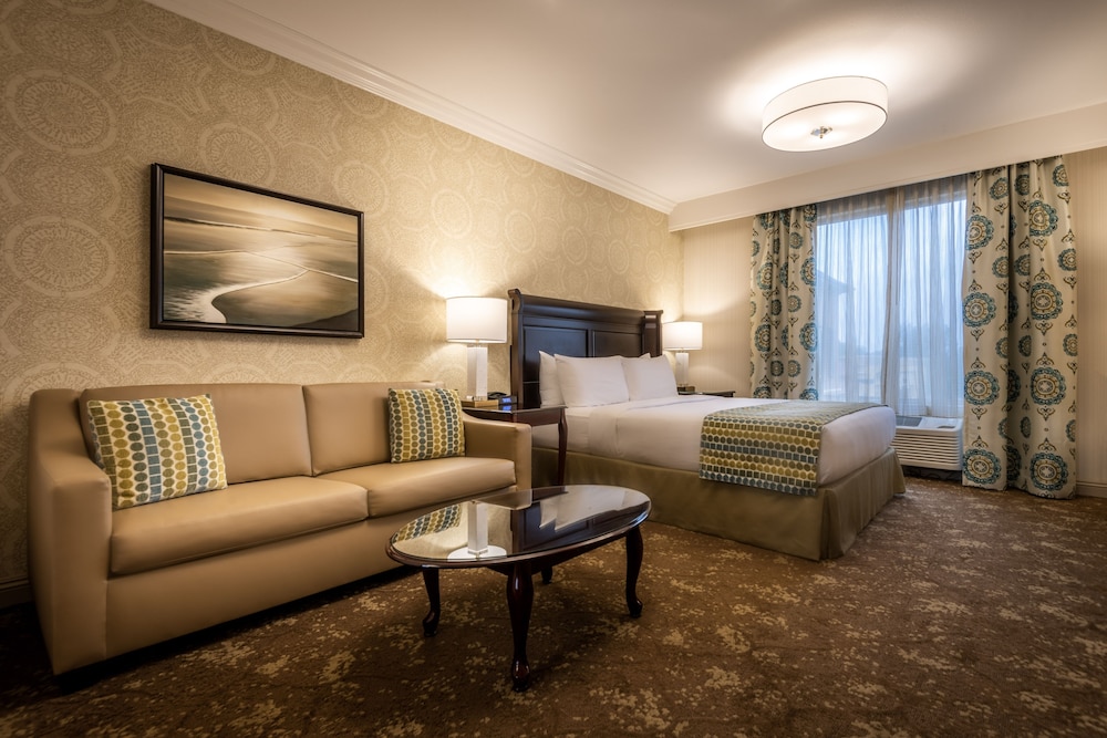 Ayres Hotel Seal Beach 21/36