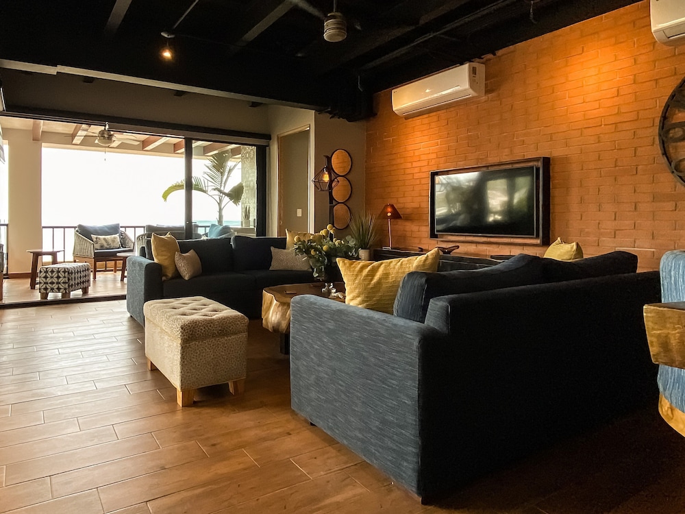 Pinnacle Resorts 179 - Adults Only 27/49