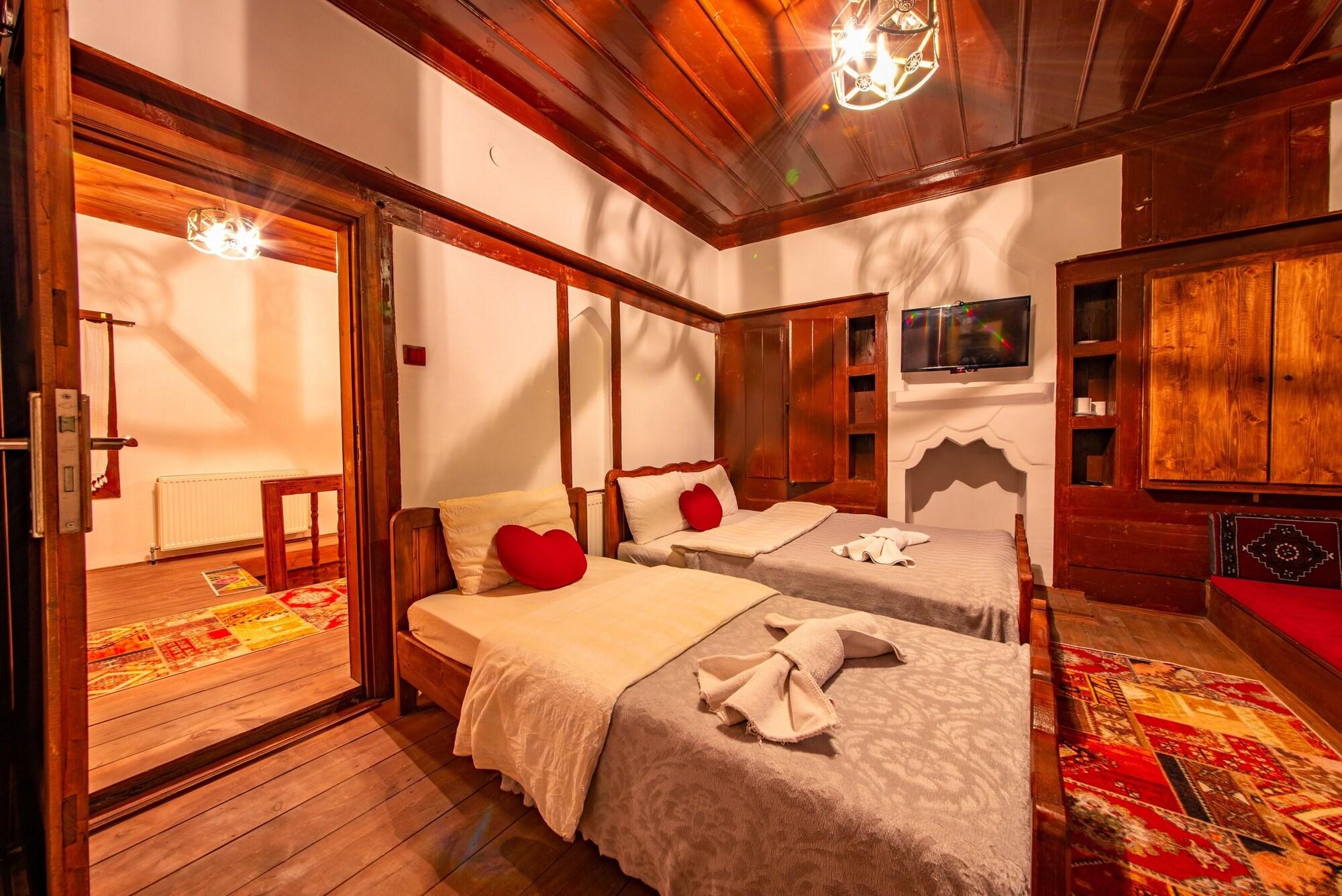 Beyzade Konak Otel 2/27