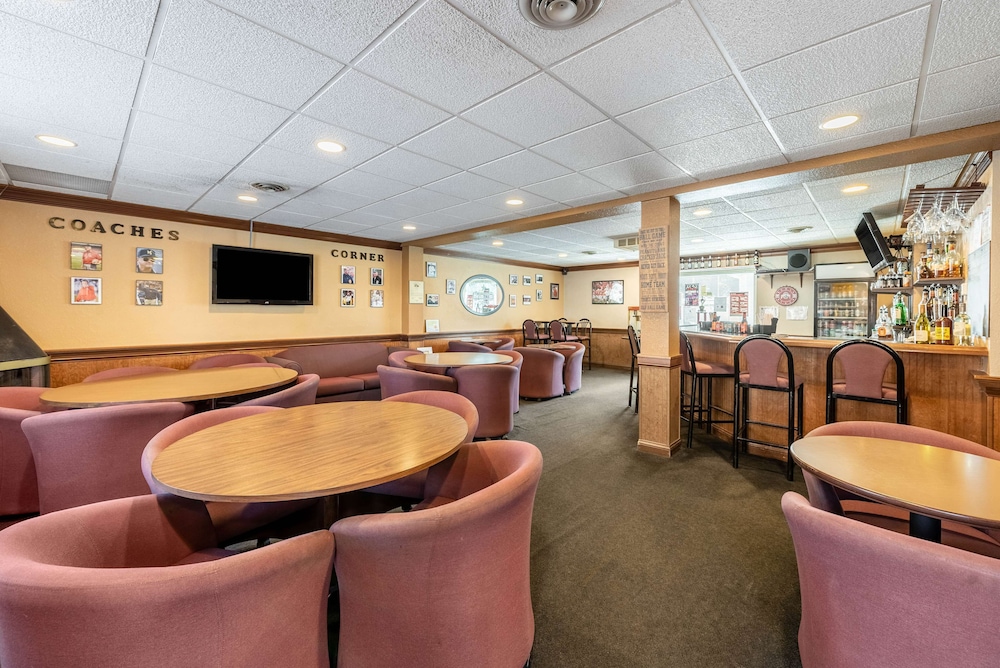 Americas Best Value Inn Suites St Marys 29/35