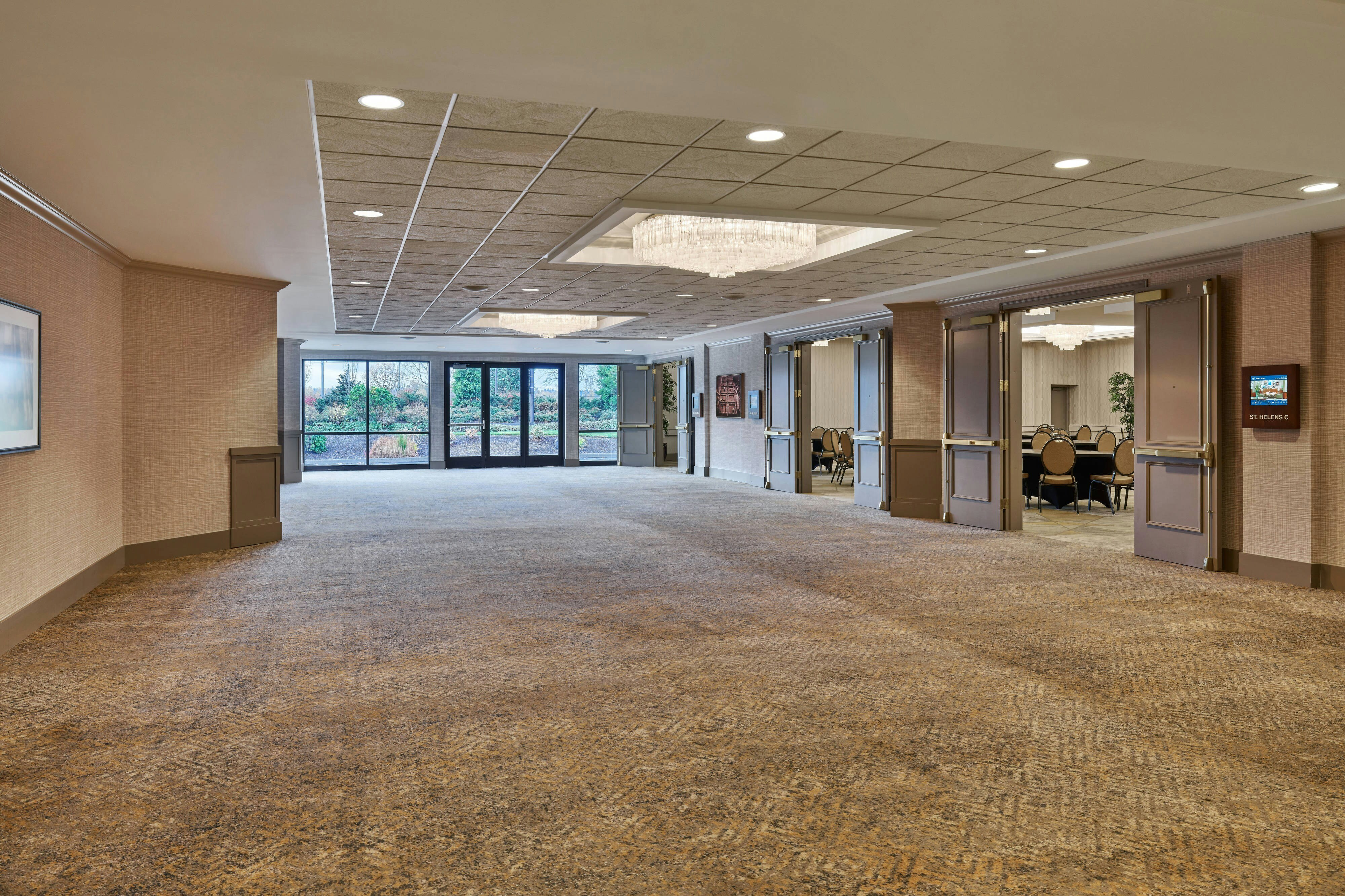 Sheraton Portland Airport Hotel 16/17