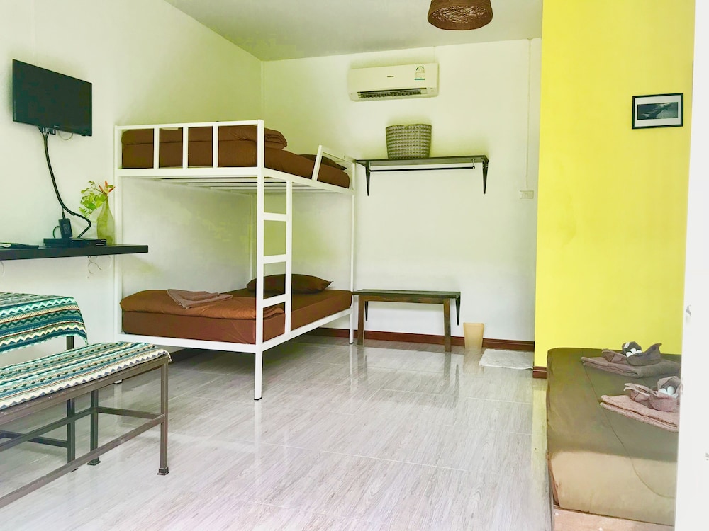 Oasis Lipe Resort 40/66