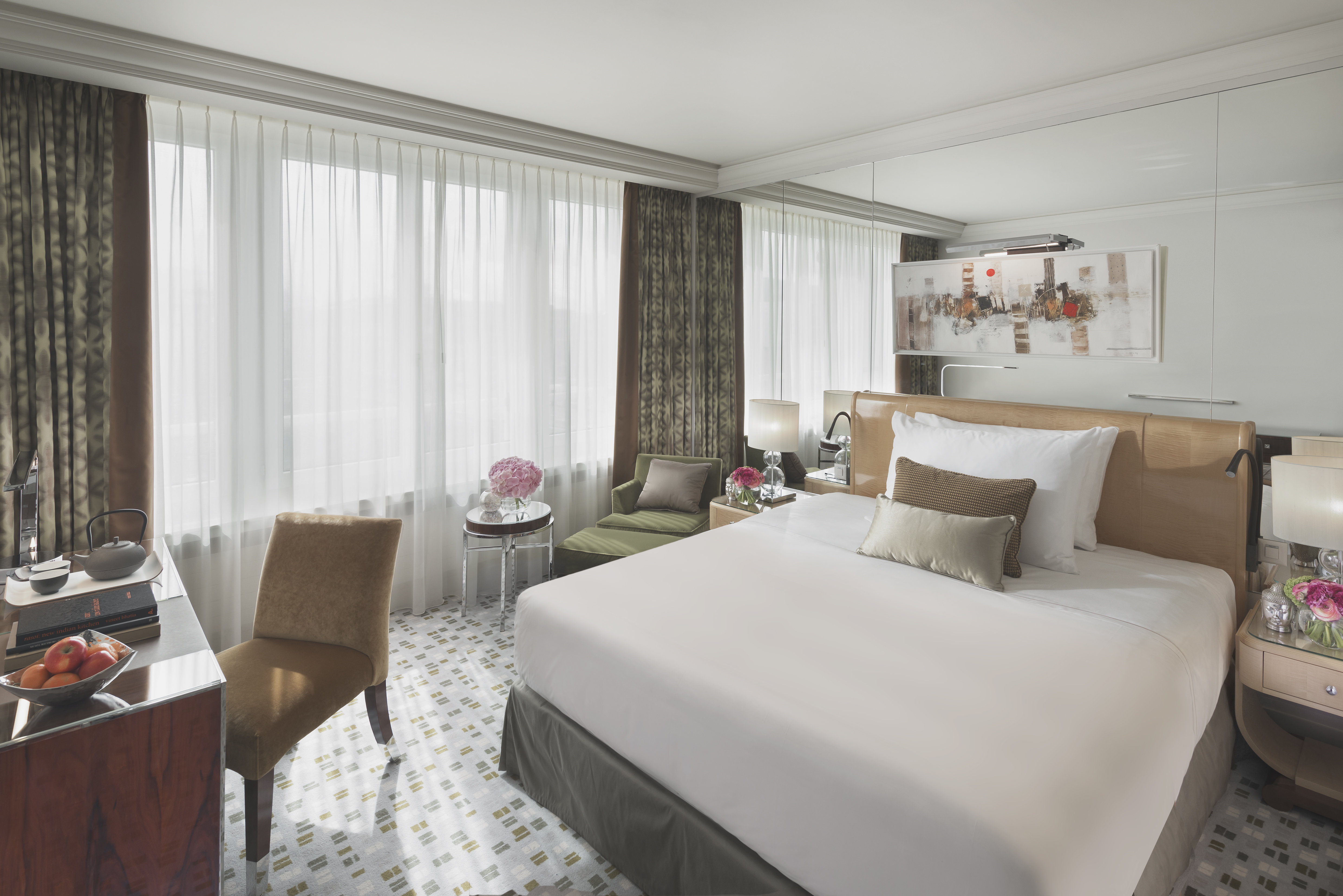 Mandarin Oriental, Geneva 16/82