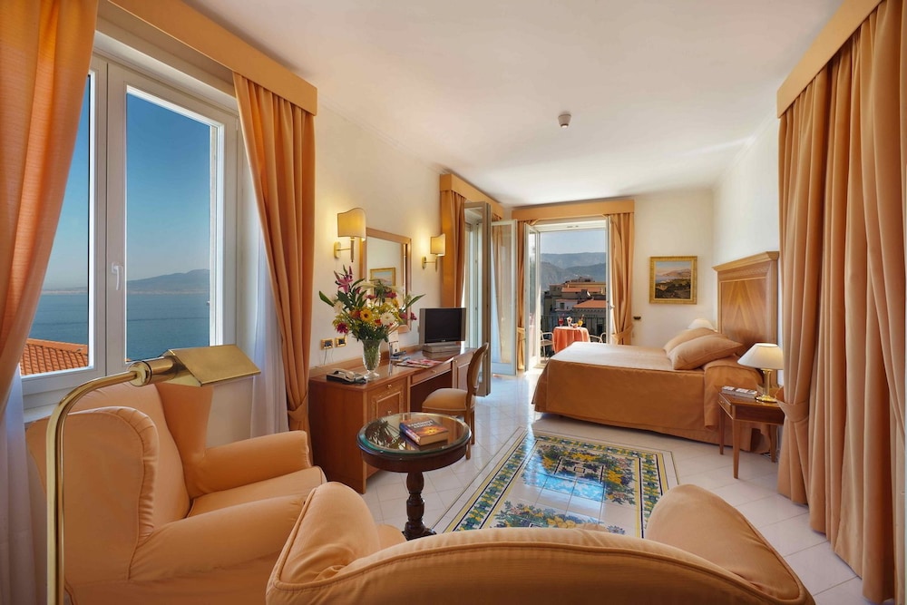 Hotel Continental Sorrento 52/73