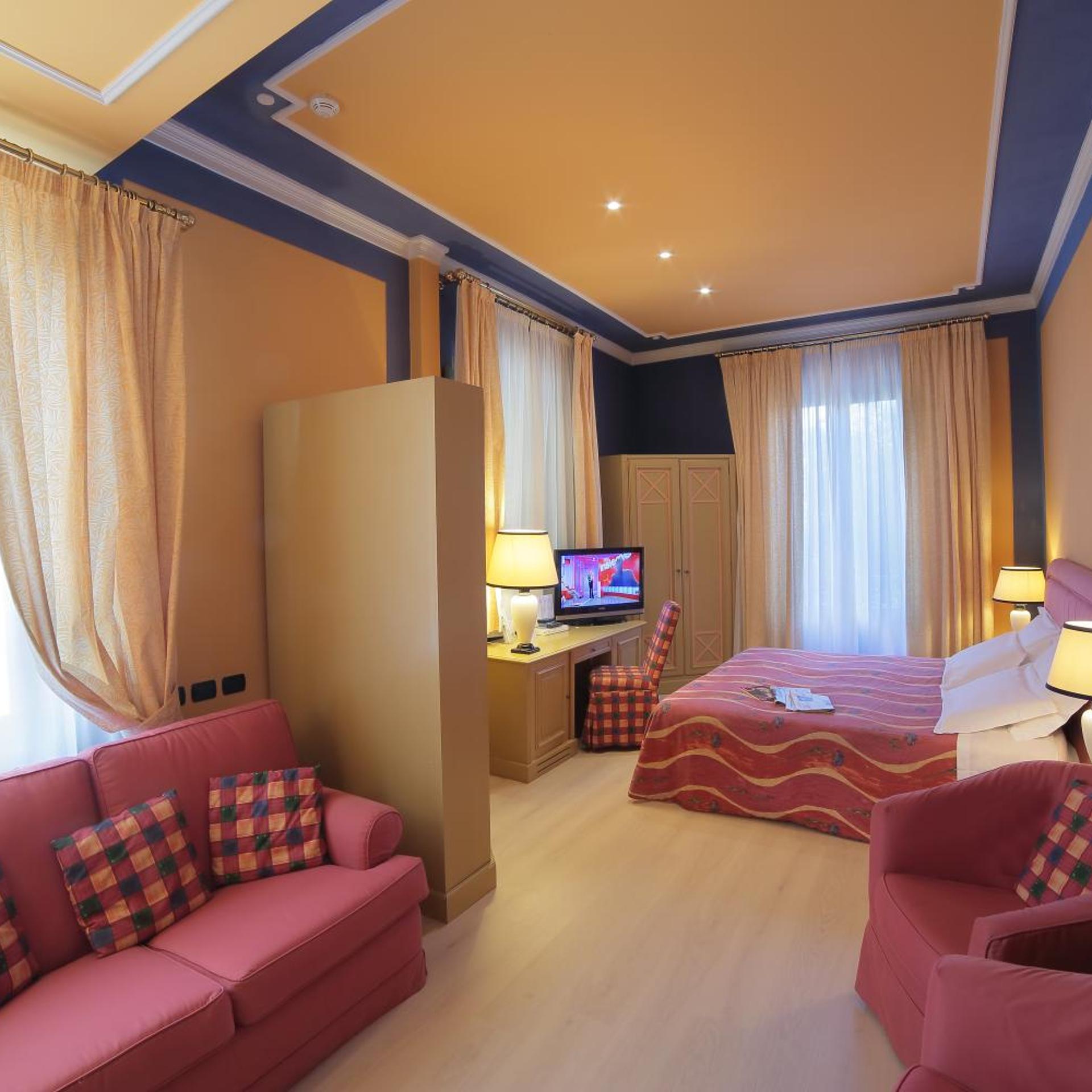 Grand Hotel Nizza e Suisse 36/55