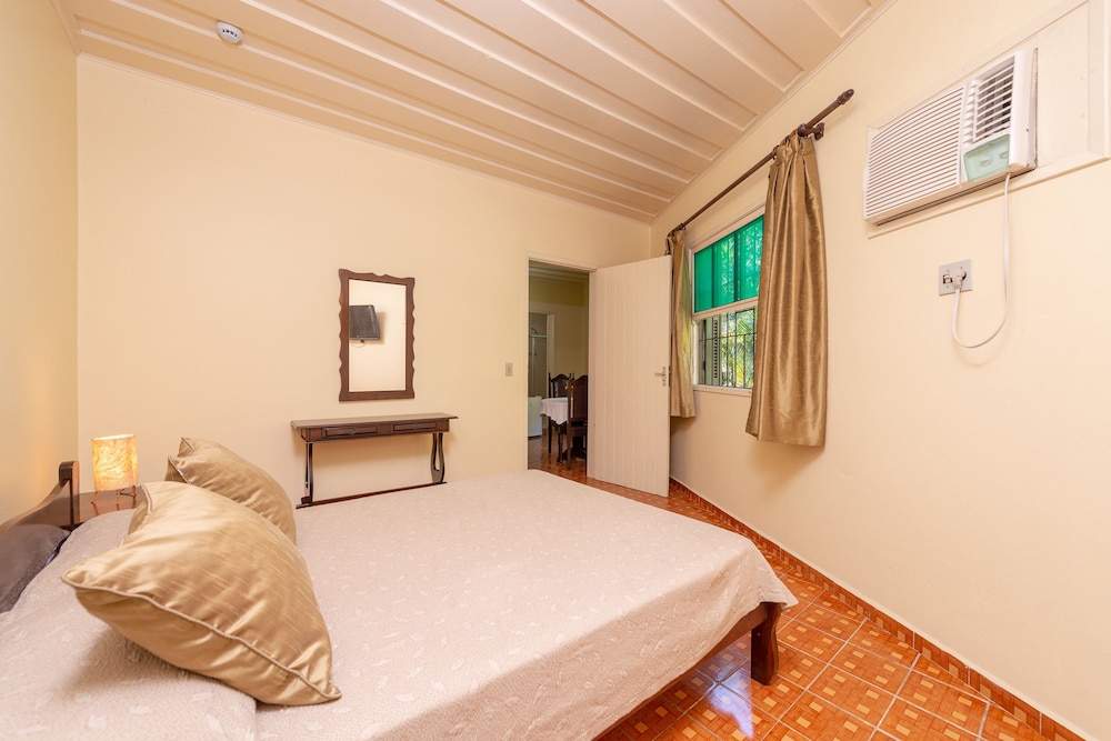 Hotel Saveiros 26/70