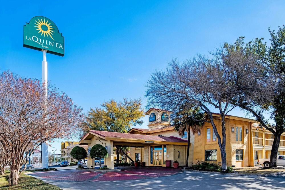 La Quinta Inn By Wyndham IH-10 West San Antonio TX 9/52