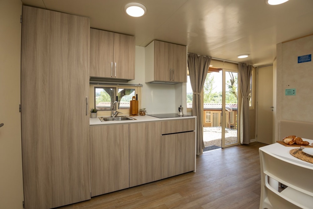 Hu Firenze Certosa Camping In Town 9/50
