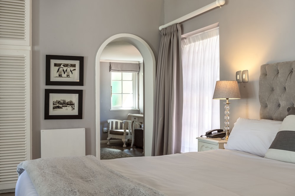 Whale Rock Luxury Lodge 16/65