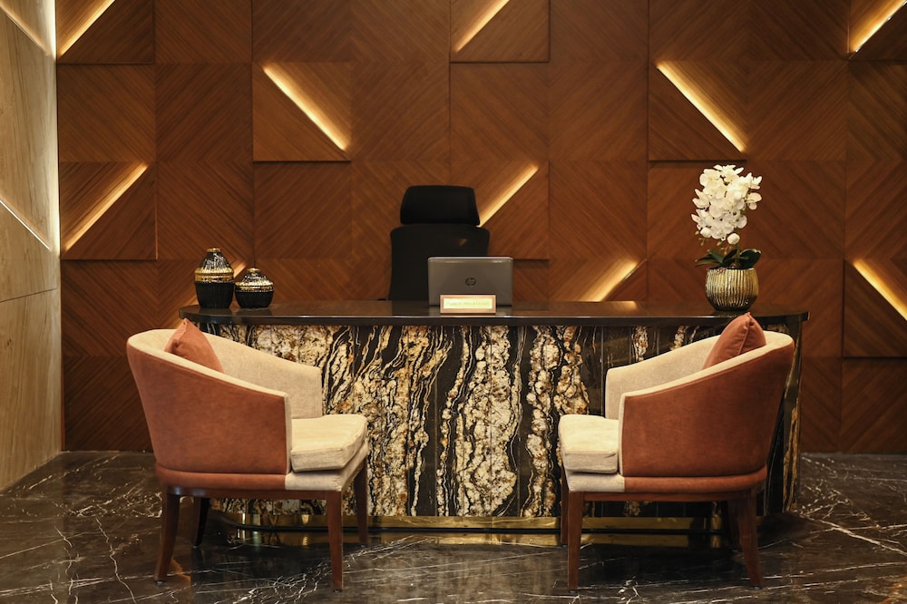 Movenpick Hotel Centaurus 6/62