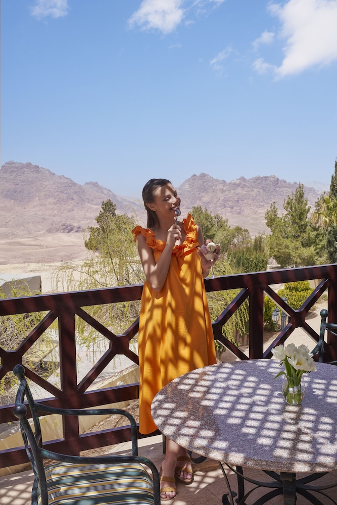 Grand Mercure Petra 37/91