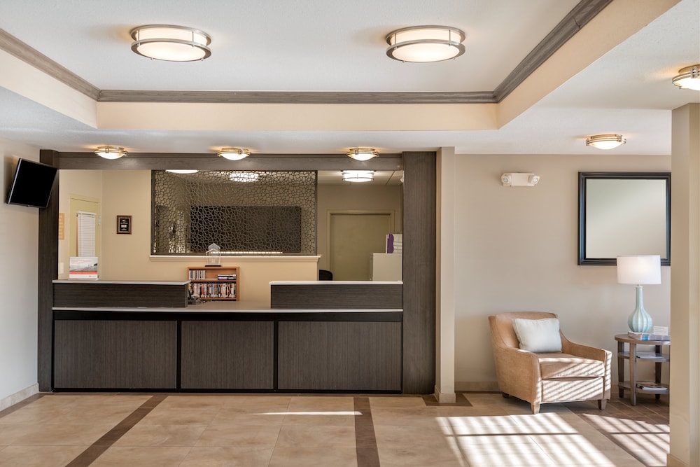 Candlewood Suites Rocky Mount 11/49