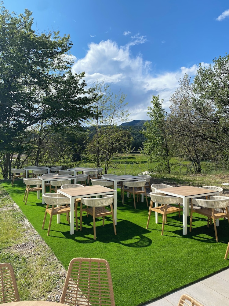 GOLF RESORT DIGNE BY ADONIS 42/48