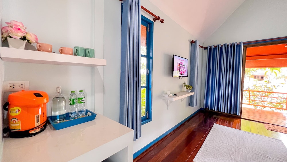 Cruiser Island Resort by Swiss-Belhotel 59/95