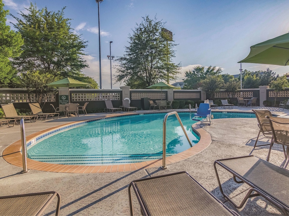 La Quinta Inn And Suites By Wyndham Oklahoma City Norman 3/51