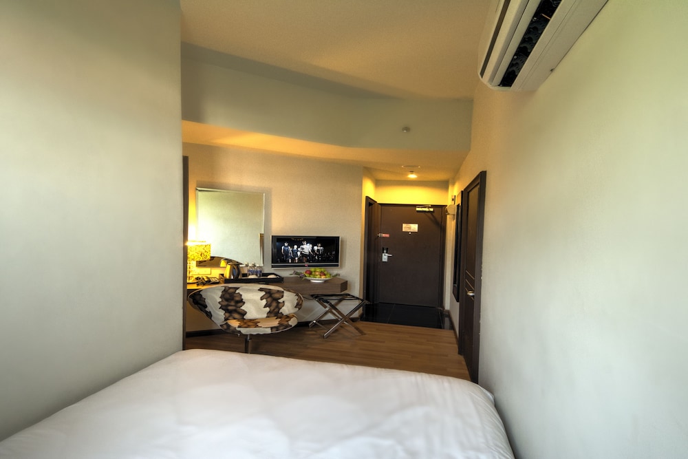 Arenaa Deluxe Hotel Melaka 6/61