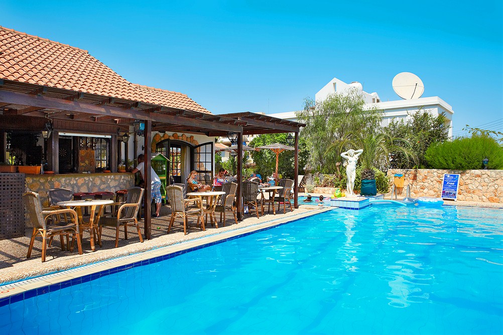 Anais Bay Apartment 6/50