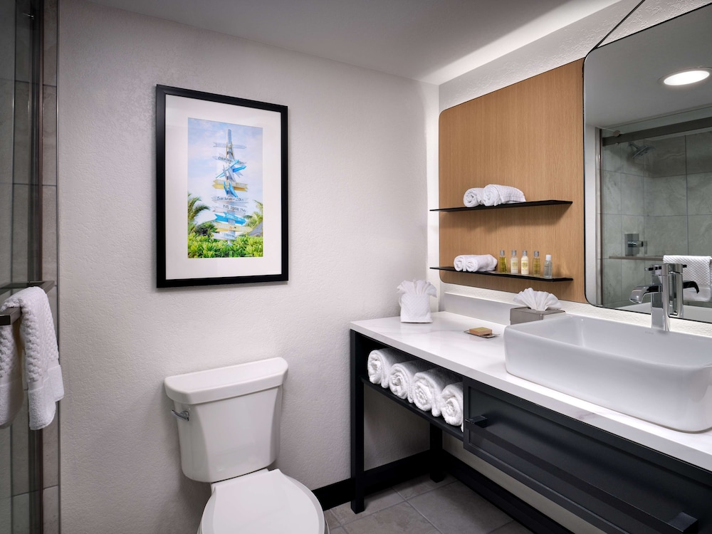 Hilton Garden Inn Cocoa Beach Oceanfront 22/79