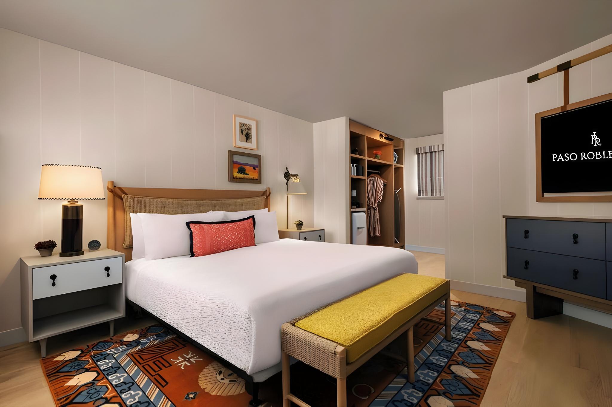 Deluxe, King Bed, Garden Area