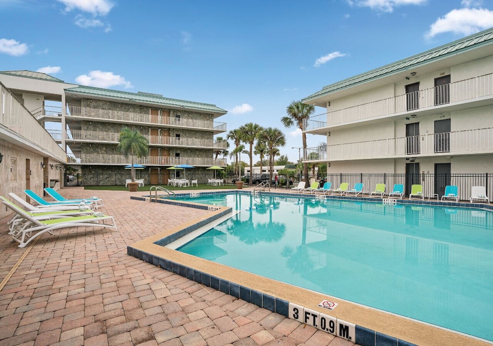 Park Royal Orlando Managed by Accor 45/50