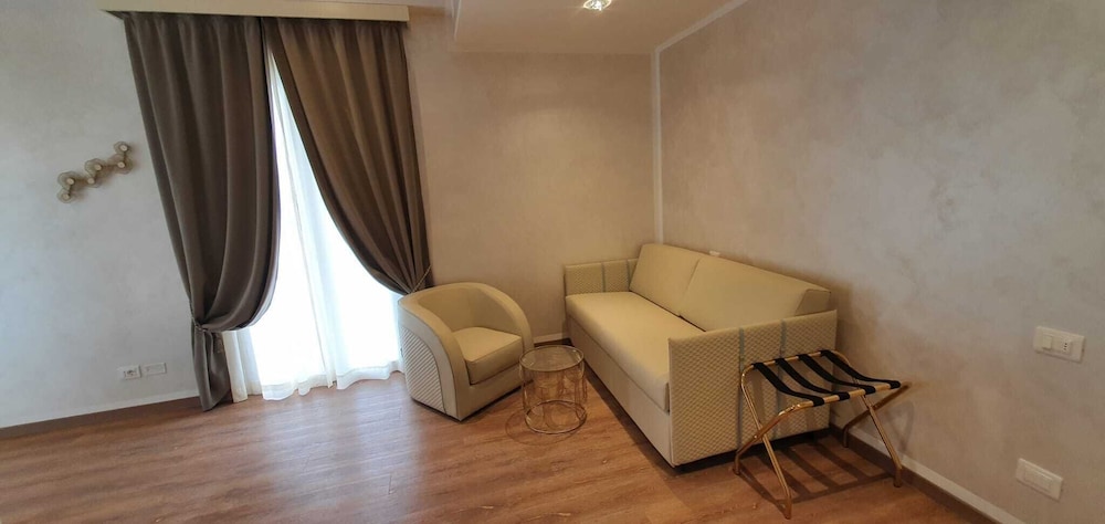 Amsterdam Suite Hotel & Spa 25/50