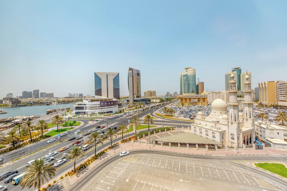 Movenpick Dubai Creek 44/49