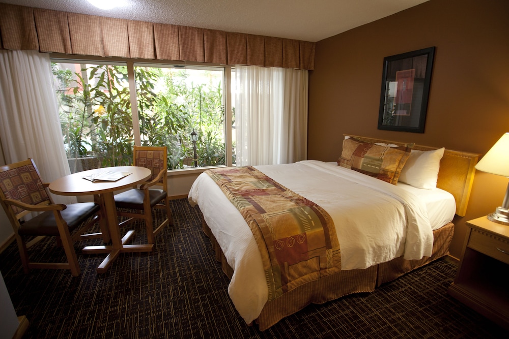 Westlock Inn & Conference Centre 10/40