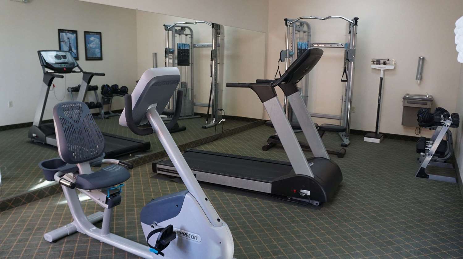 Country Inn & Suites by Radisson, Fort Worth West l-30 NAS JRB 28/45