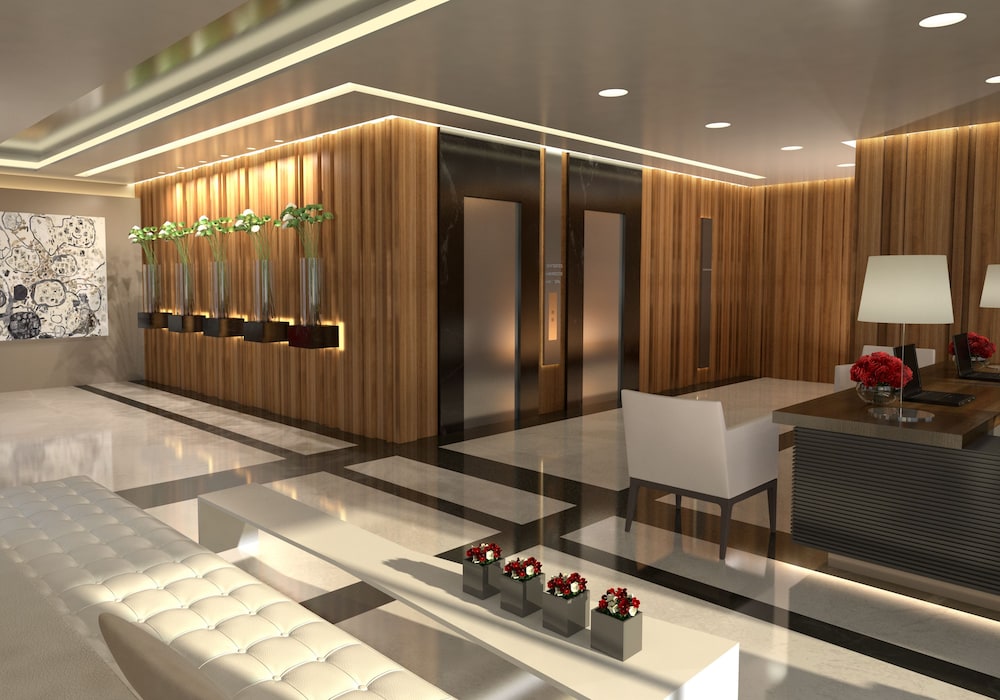 PARKTOWER SUITES 5/50
