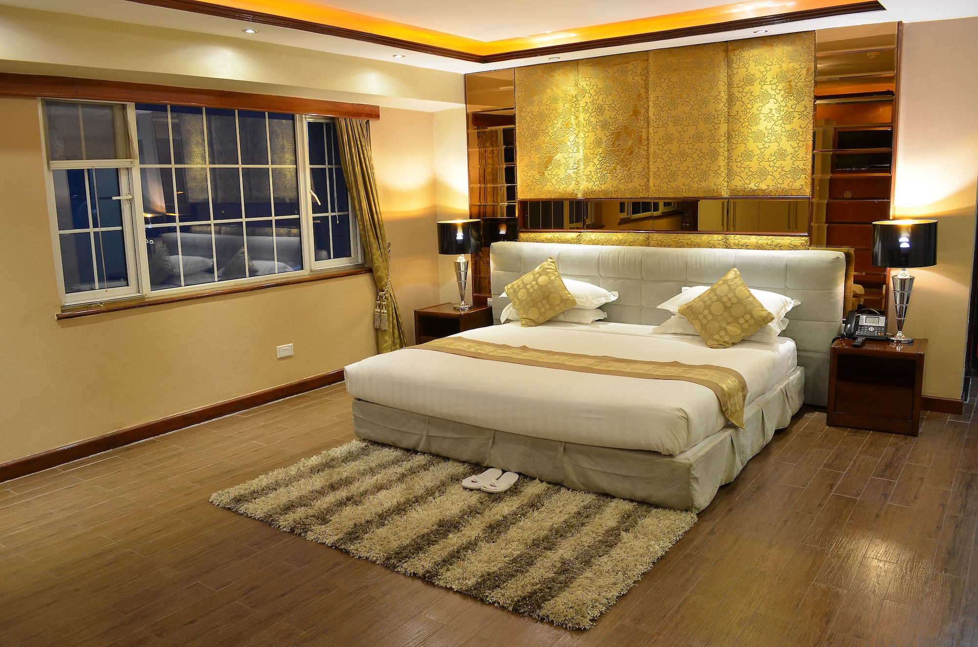 2 BEDROOMS, APARTMENT