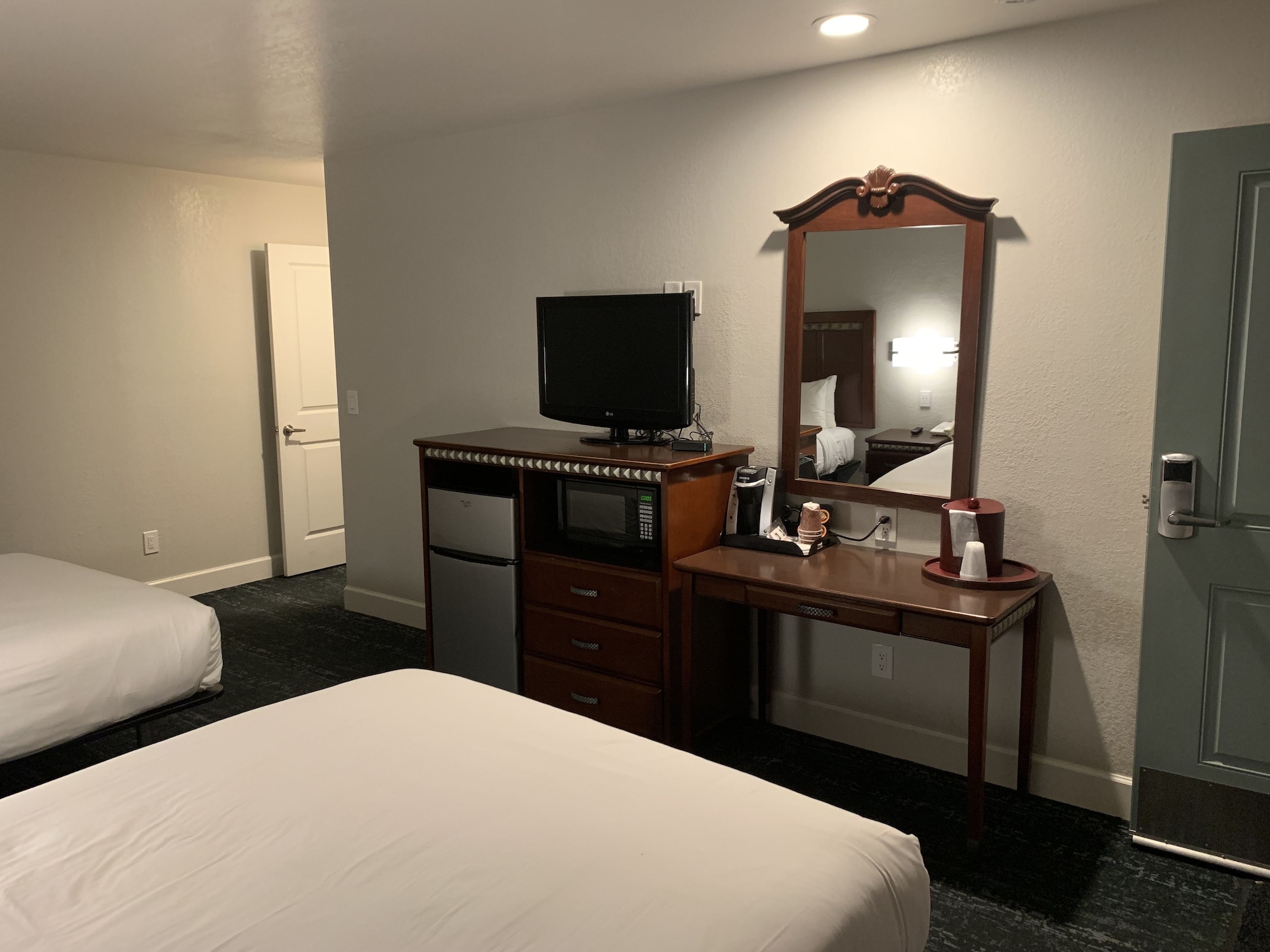 Room, 2 Queen Beds