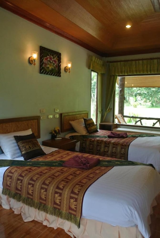 Khaosok Rainforest Resort 11/50