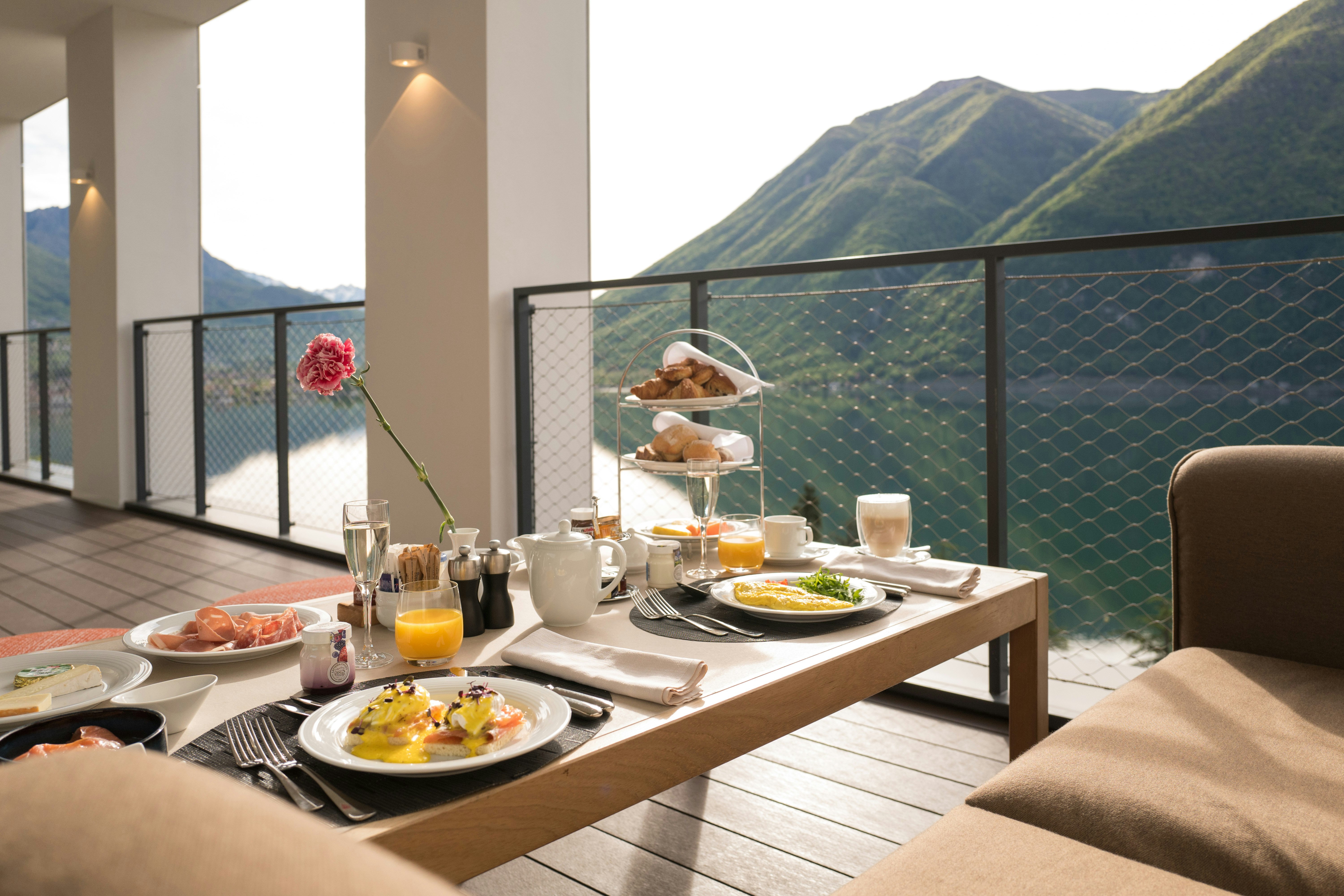 ARIA Retreat and SPA 52/65