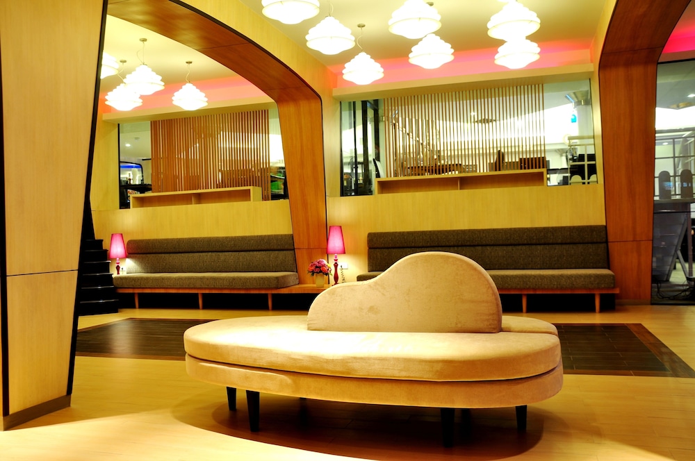 Flipper Lodge Hotel Pattaya 31/48