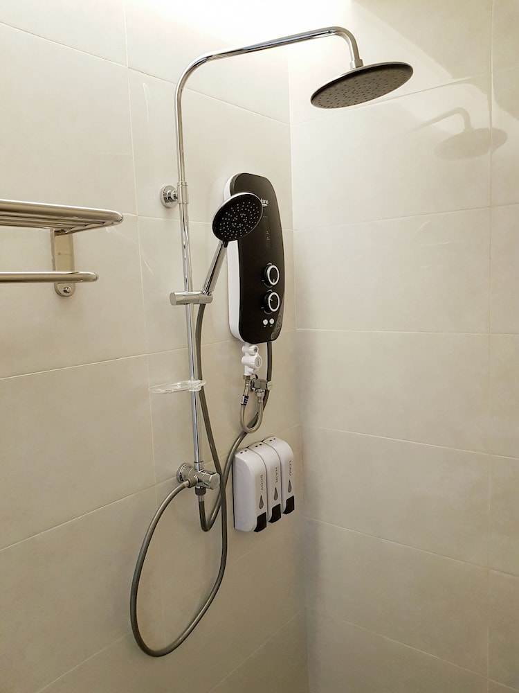 Rica Hotel Usj 32/41