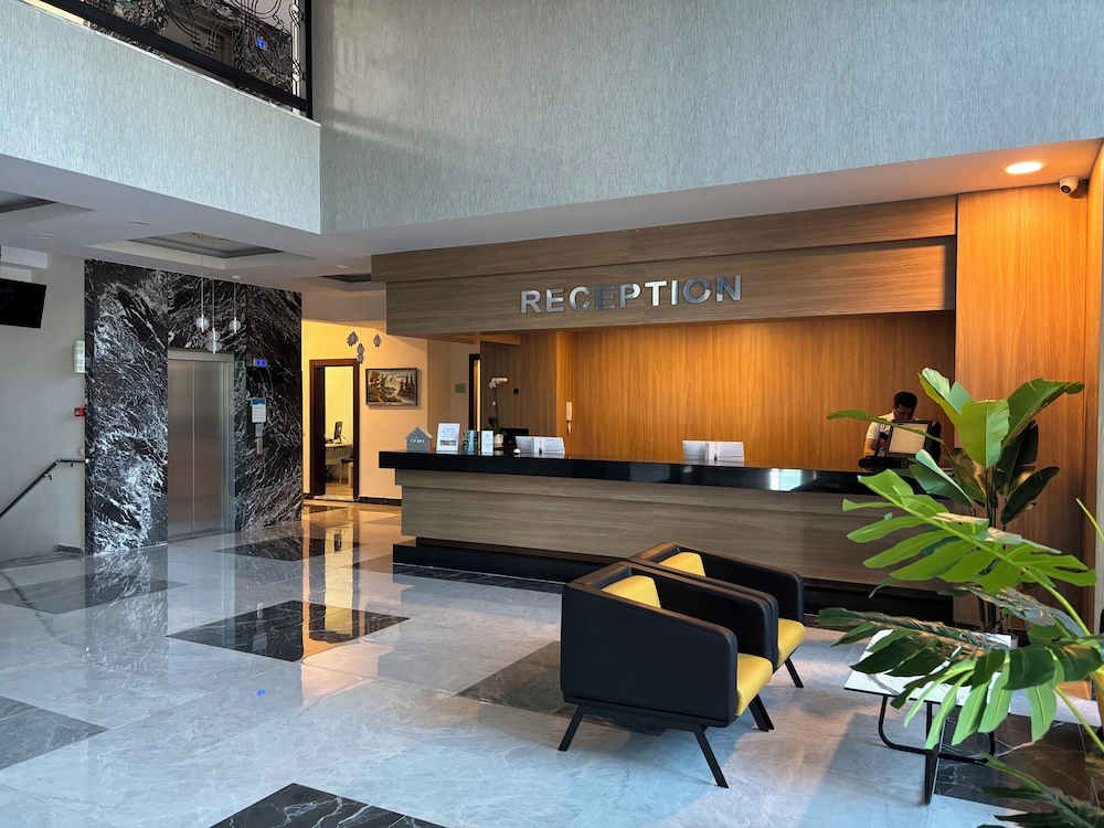 Sirma Hotel 4/50