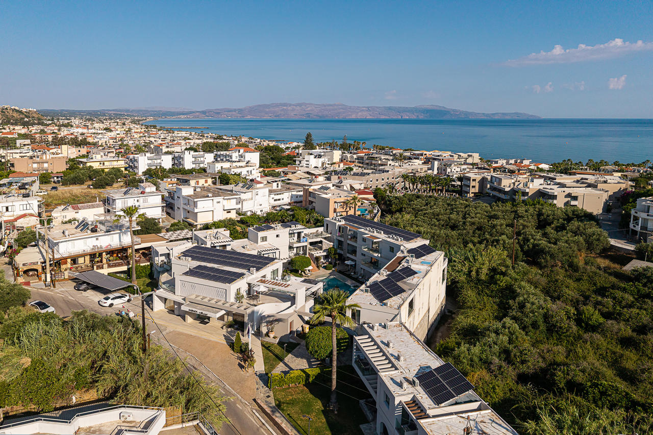 Minos Village 77/81