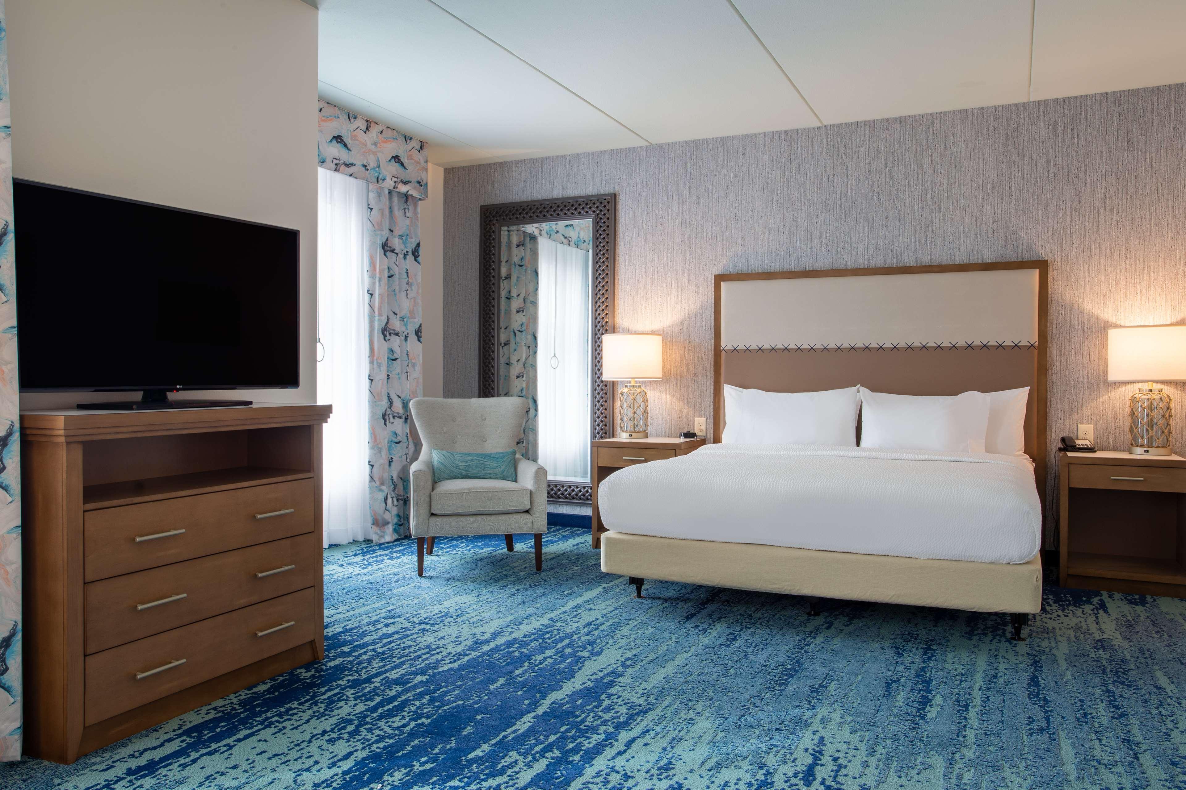 STUDIO, SUITE, KING BED, ACCESSIBLE