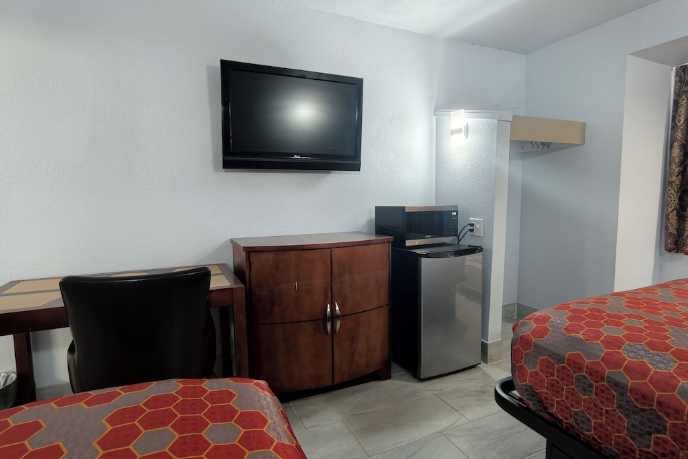 Classic Inn San Marcos, TX 42/60