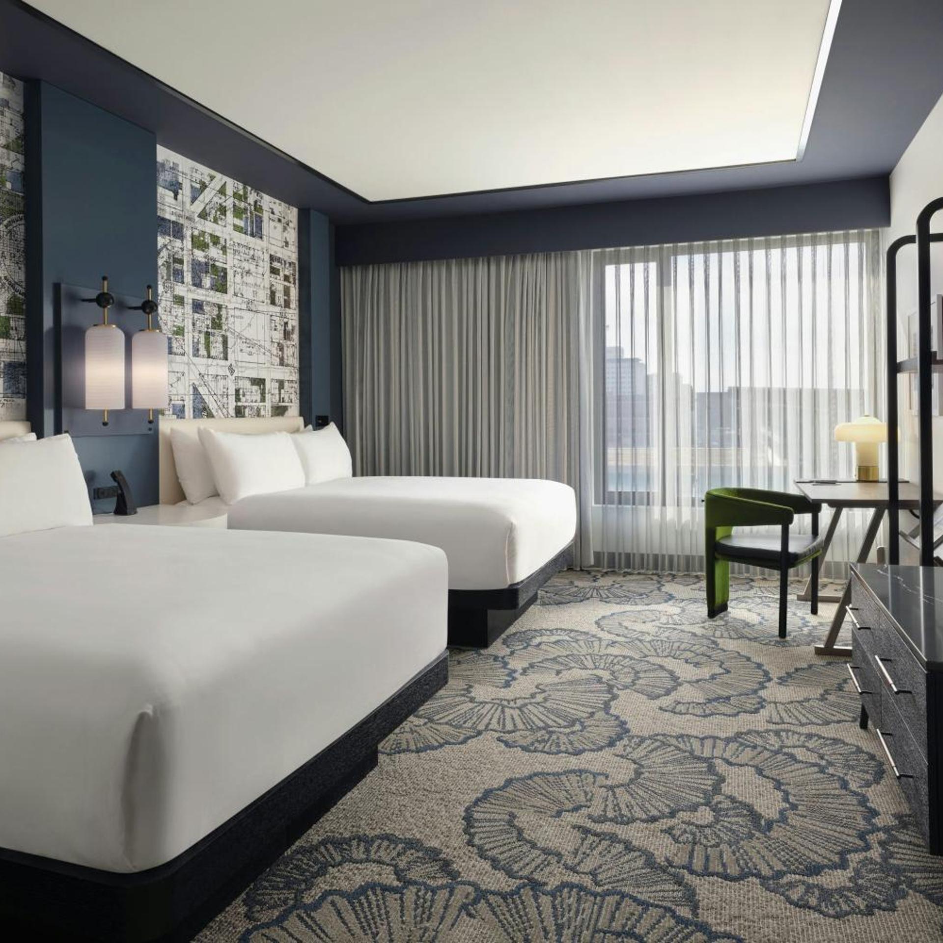 Deluxe, 2 Queen Beds, Urban View
