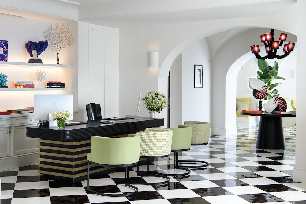 Miramalfi Hotel 9/85